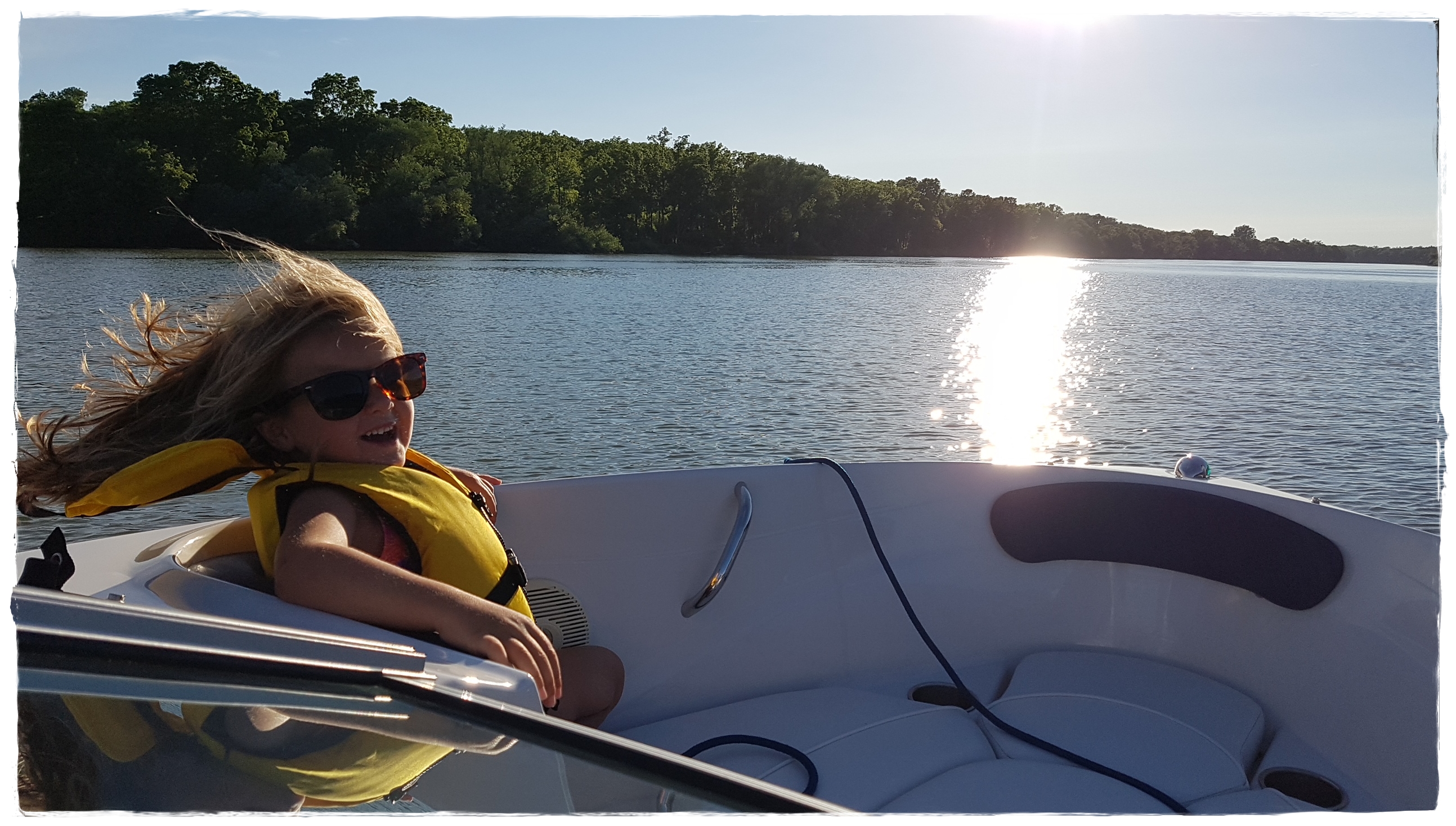 Ontario boat dealer for bowriders, cruisers, fishing boats, pontoons, tritoons Ontario boat dealer for bowriders, cruisers, fishing boats, pontoons, tritoons